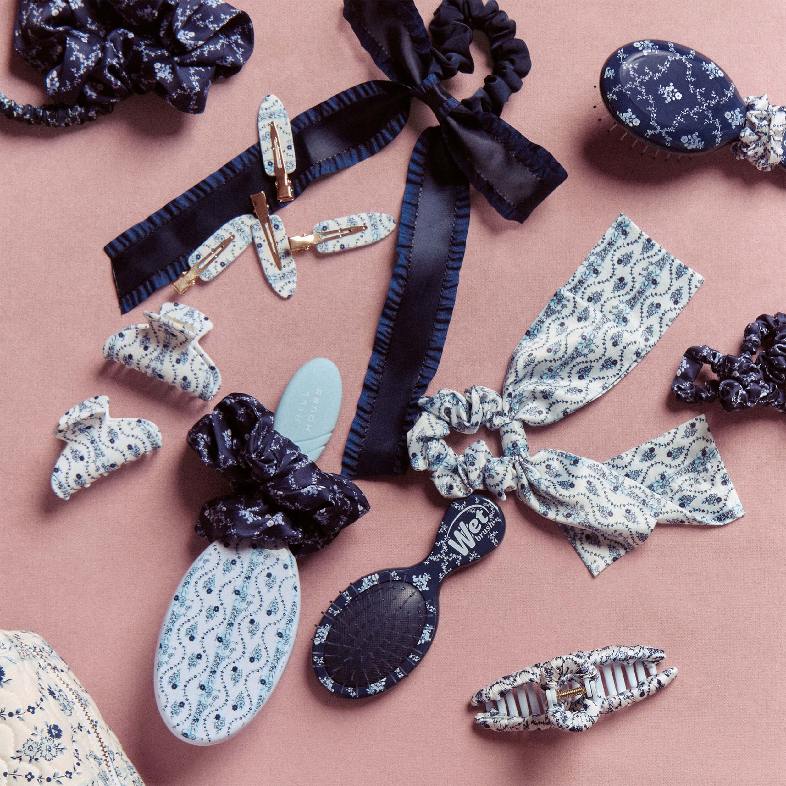 Wet Brush × Hill House Satin Scrunchie Headband - Navy Trellis - Image 4